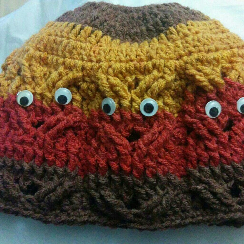 👵👒🎩🧢ALL HATS ON SALE👒 Messy bun hats